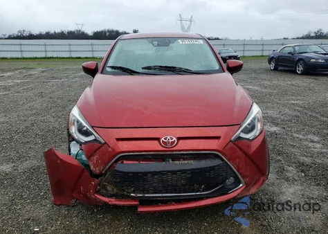 2019 Toyota Yaris L из США, поврежденный, VIN 3MYDLBYV1KY517712